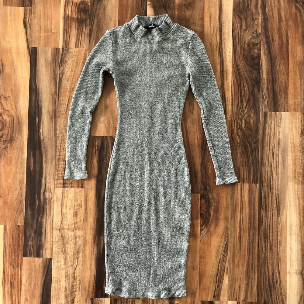 Lulu’s Gray Bodycon Sweater Dress